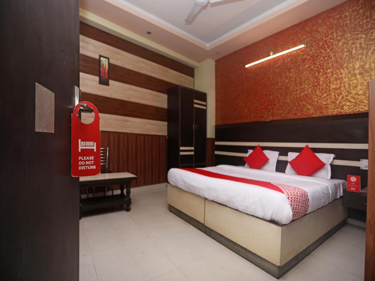 Vaccinated Staff- Oyo 18541 Hotel Haridev Roorkee Extérieur photo