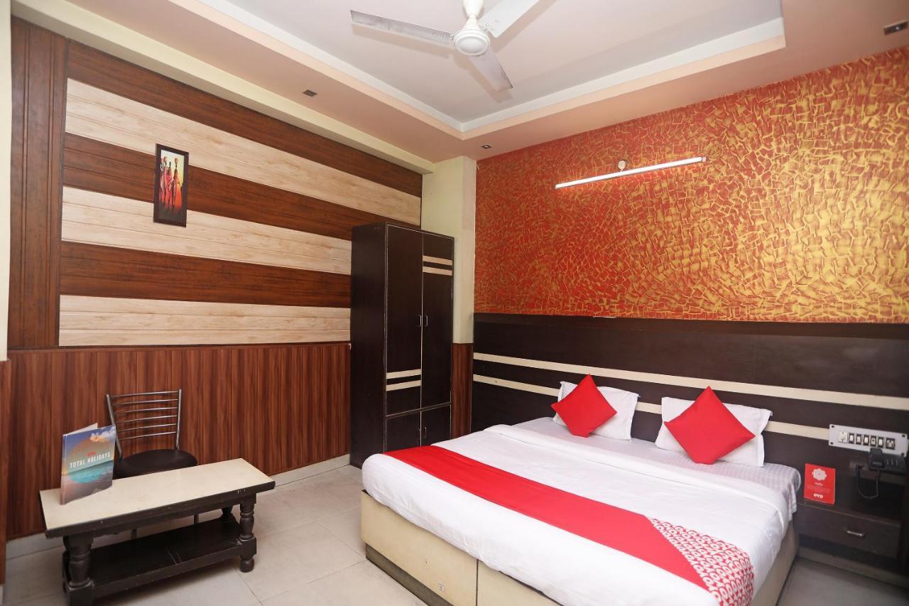 Vaccinated Staff- Oyo 18541 Hotel Haridev Roorkee Extérieur photo